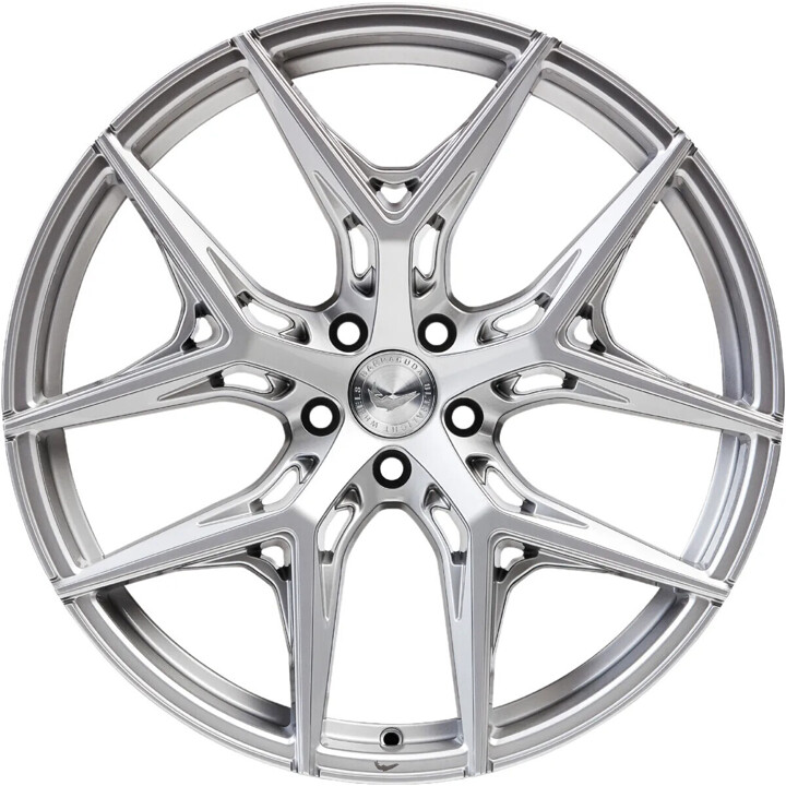 Barracuda - Razzer hyper silver 10.5x21 ET38 - LK5/114.3 ML73.1 | ROUGHBULL RACING